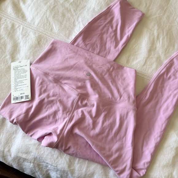 NWT Lululemon Align™ High-Rise
Pant 25" - Vitapink - Picture 2 of 5